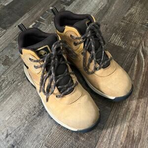 Timberland Boys Waterproof Mt. Maddsen Hiking Boot Size 1